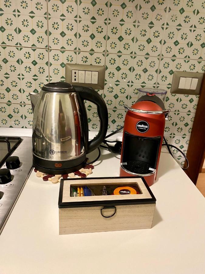 Kerom16 La Tua Casa A Napoli Διαμέρισμα Εξωτερικό φωτογραφία